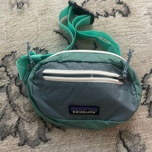 Patagonia Ultralight Black Hole Hip Pack